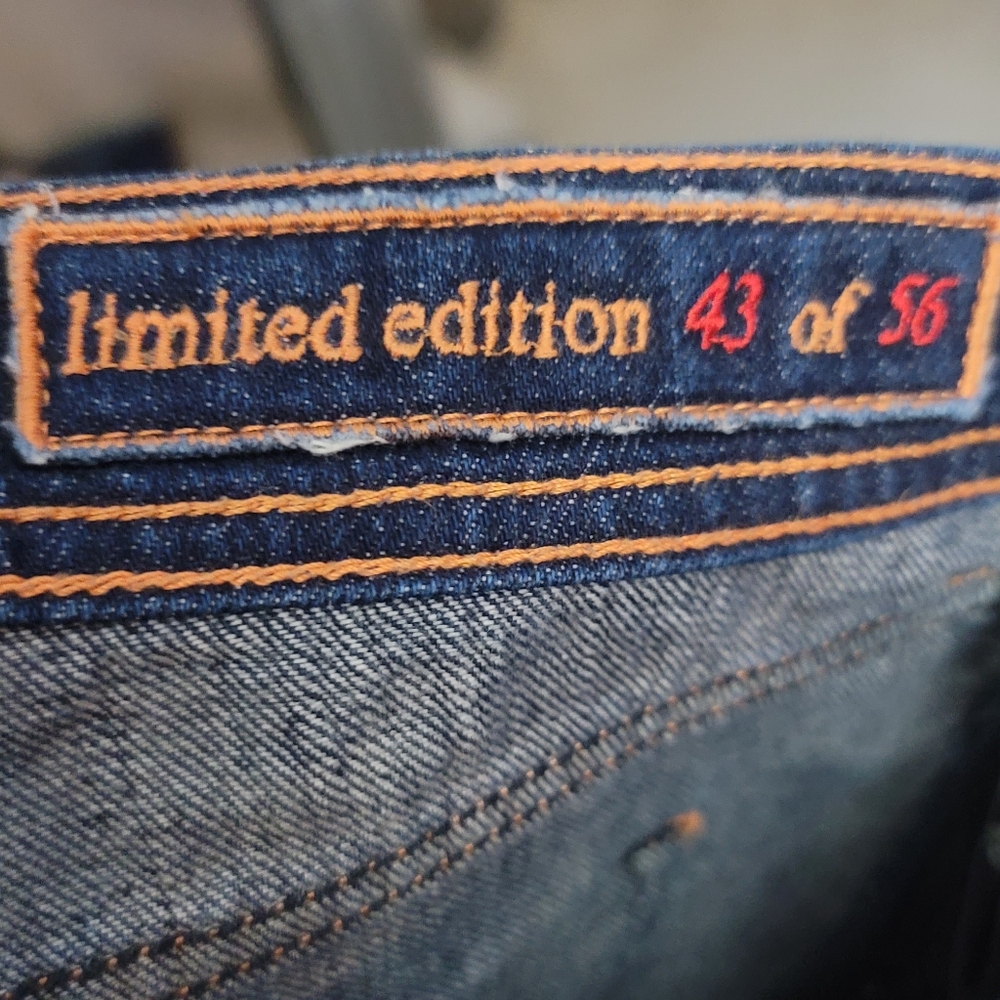 Kiton Limited Edition Jeans - Picture 11 of 13